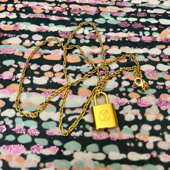 Auth Louis Vuitton small zip pull charm logo lock up cycled w/ GP 20” chain - Picture 2 of 8